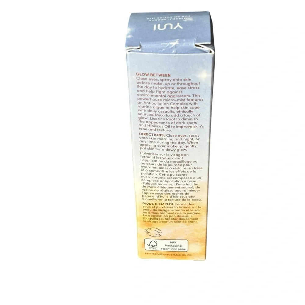 Yuni Glow Between Hydrating Jelly Micro Mist Protects & Brightens Skin 1 oz NIB